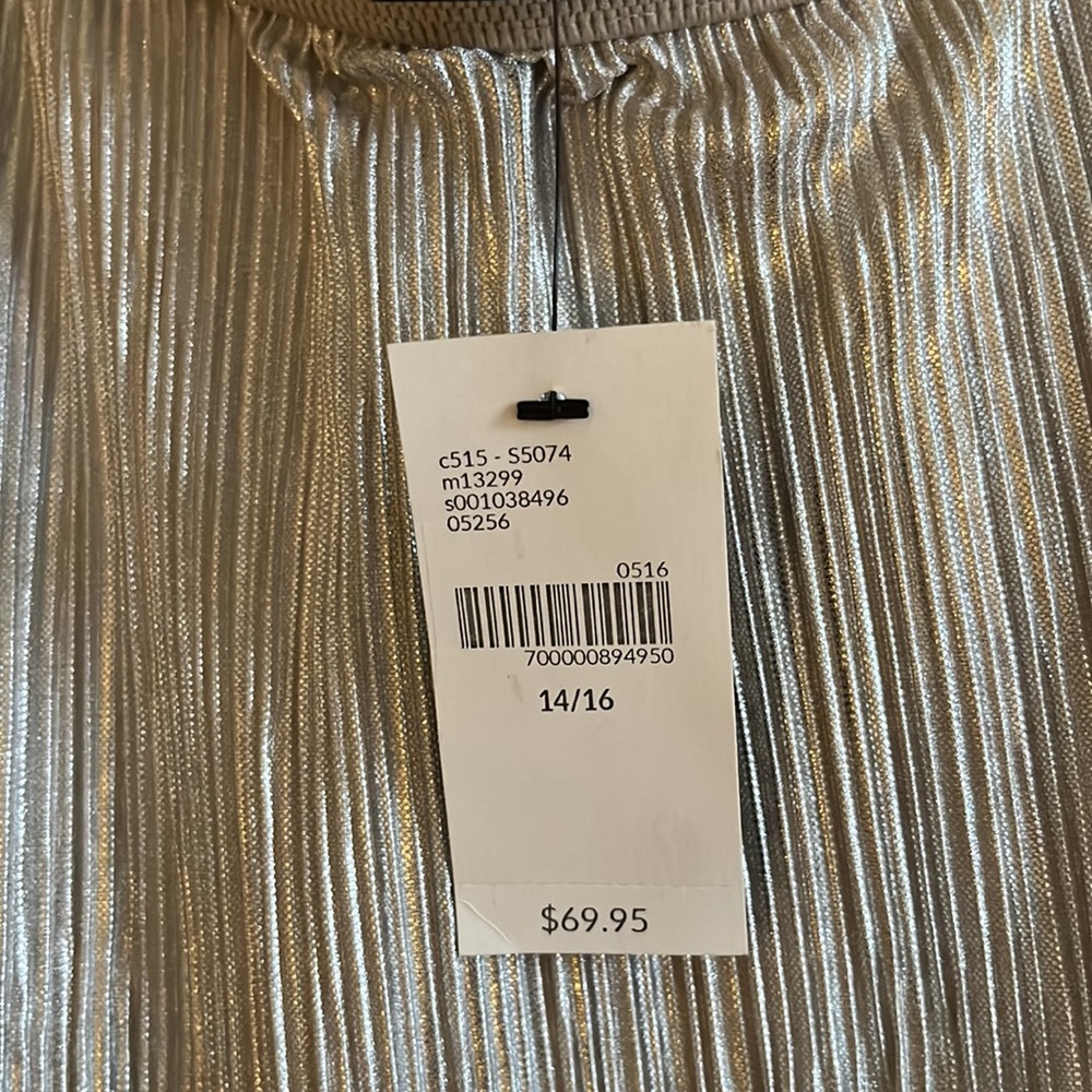 Lane Bryant Gold Shimmer Pleated Maxi Skirt 14/16 - Picture 5 of 6